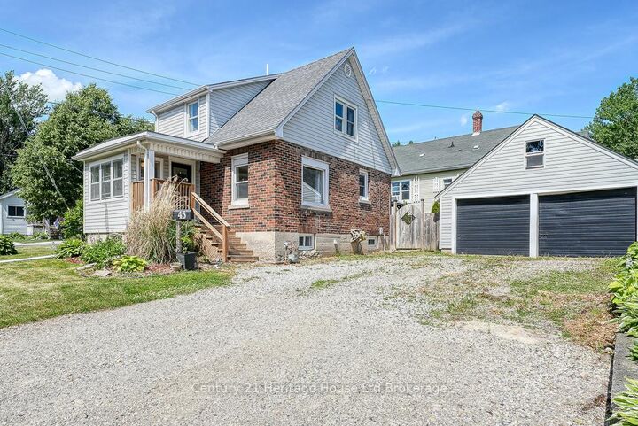 Property Photo:  45 South Street  ON N4S 3L3 