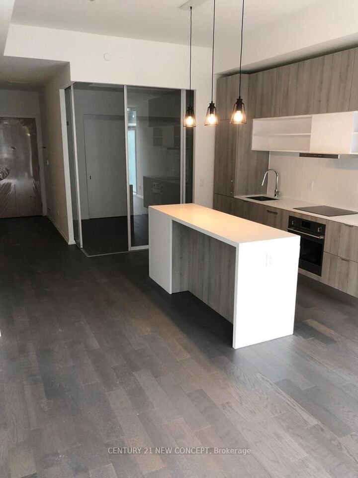 Photo de la propriété:  5 Soudan Avenue 1542  ON M4S 0B1 
