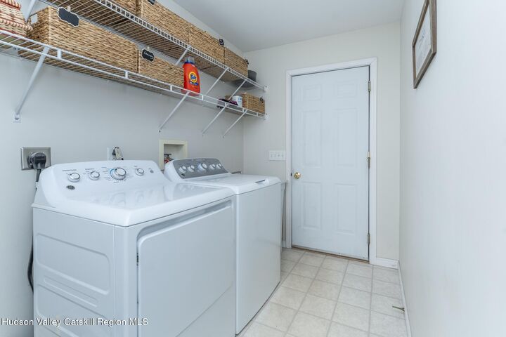 11 Carol Anns  Saugerties NY 12477 photo