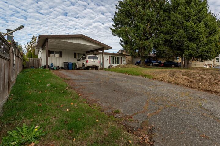 32633 Marshall Road — photo 1
