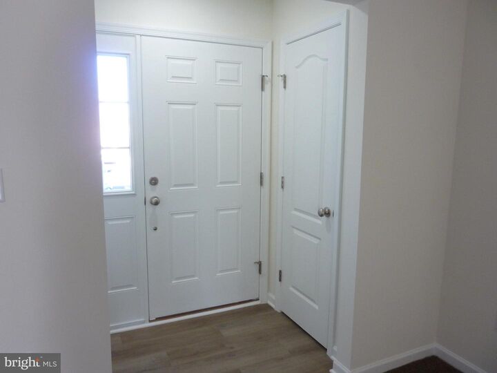 Property Photo: 59 Cotswood Court DE 19977