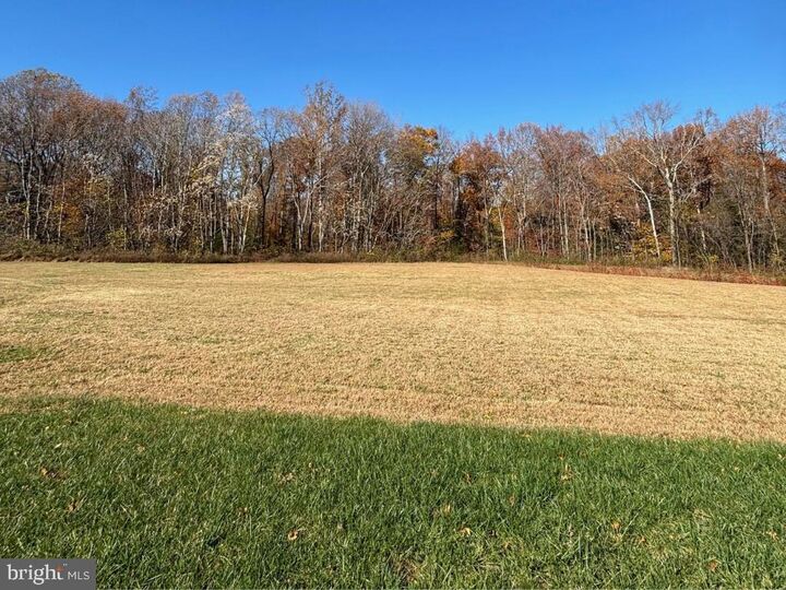 Property Photo: 11260 Emerald Drive VA 22485