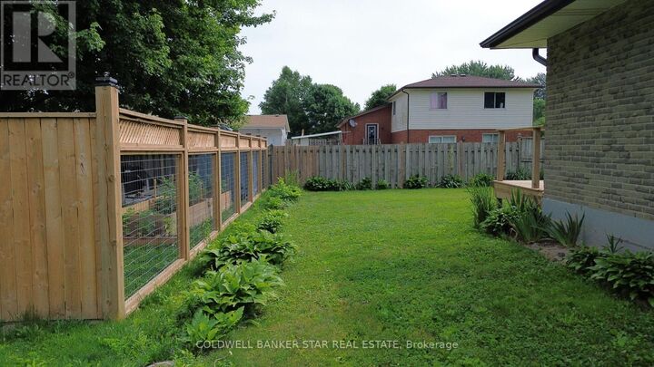 Property Photo:  109 B Victoria Street  ON N0L 1M0 