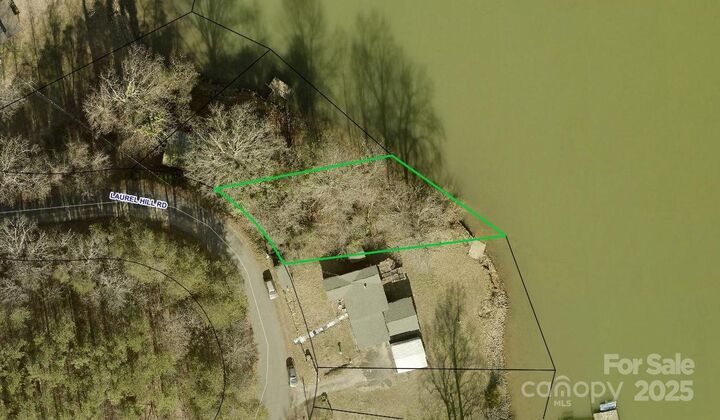 Property Photo: 4270 Laurel Hill Road NC 28610