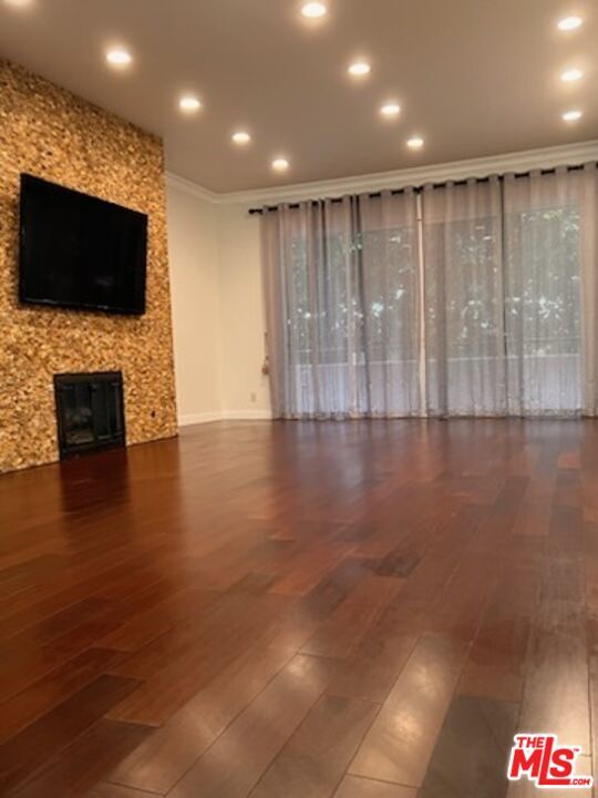 Property Photo:  1880 Veteran Ave  CA 90025 