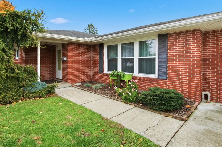 Property Photo: 310 Elm Street OH 43734