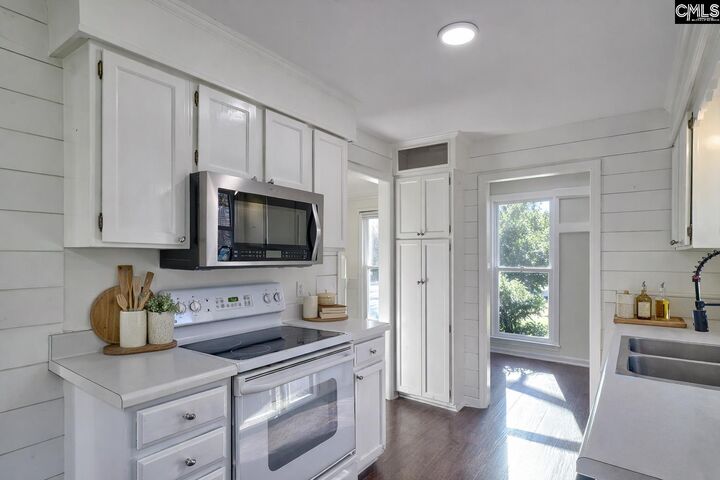 Property Photo:  140 Old Pond  SC 29212 