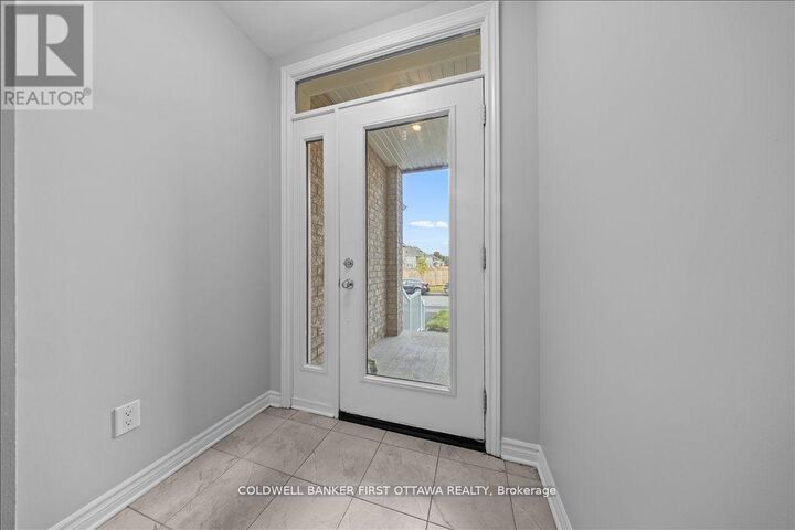 Property Photo:  505 Sonmarg Crescent  ON K2J 7A6 