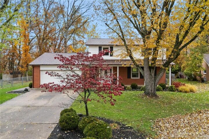 Property Photo:  1087 Warren Drive  OH 45177 