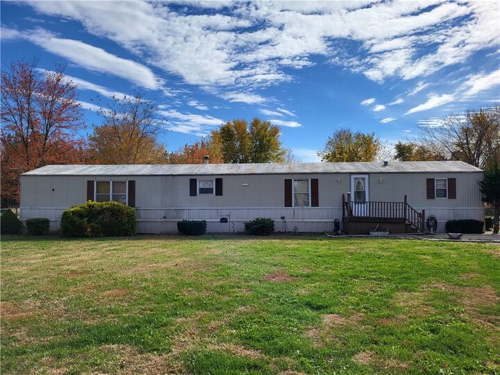 Property Photo:  14163 Libbie Lane  IL 62401 