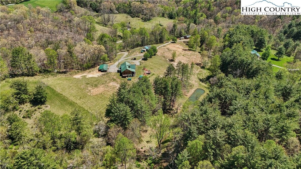 Property Photo: 101 Double Branch Road NC 28631