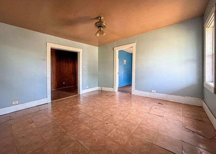 Property Photo: 1204 Galveston Street TX 79072
