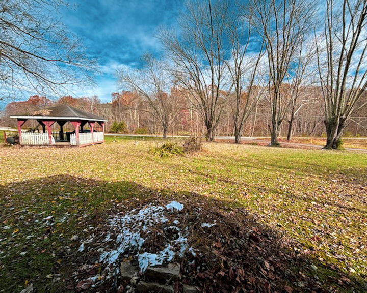 Property Photo:  38 Mule Lane  KY 40456 