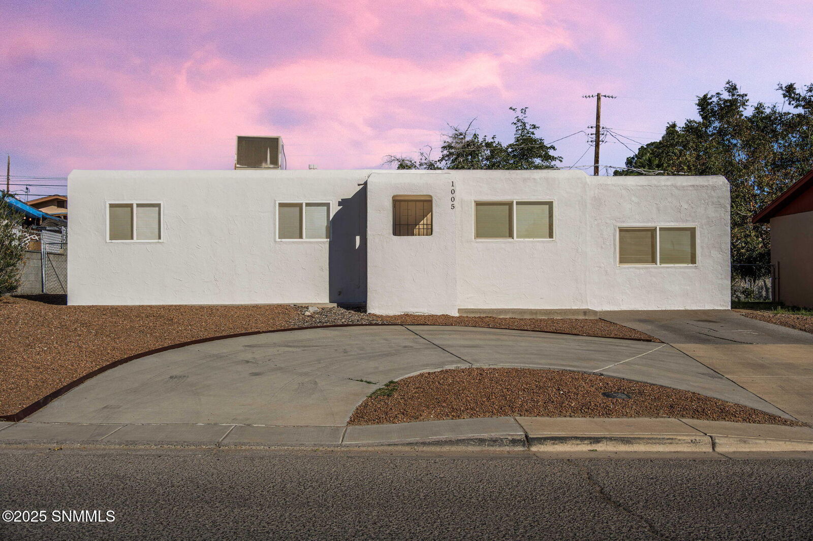 Property Photo:  1005 Stull Drive  NM 88001 