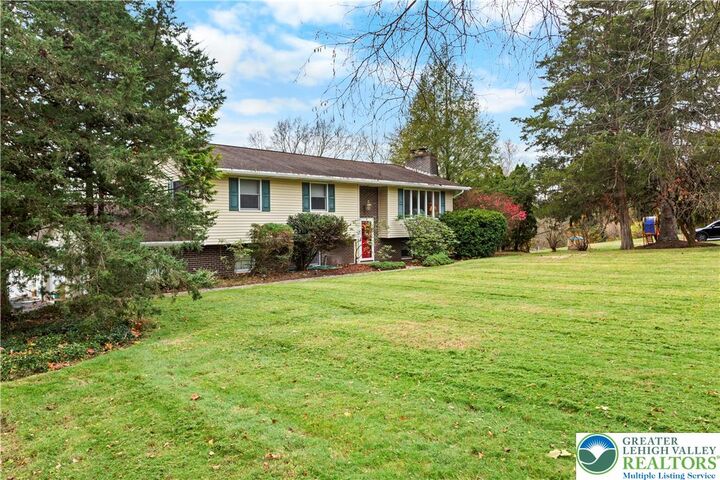 Property Photo:  4423 Second Terrace  PA 18013 