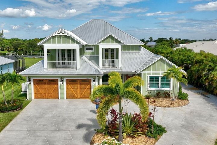 Property Photo: 2461 SE North Lookout Boulevard FL 34984