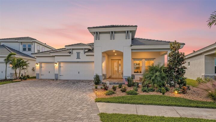 10323 Ashaway Drive  Parrish FL 34219 photo