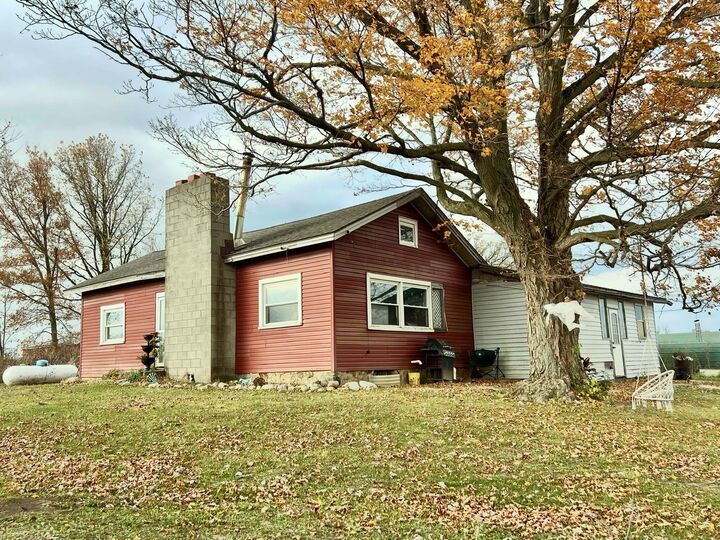 Property Photo:  3240 E Reading Road E  MI 49266 