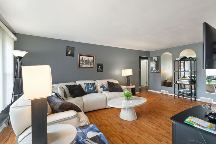 Property Photo: 15607 Gouwens Lane IL 60473