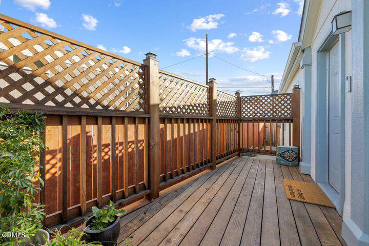 Property Photo:  11195 N Ventura Avenue 17  CA 93023 