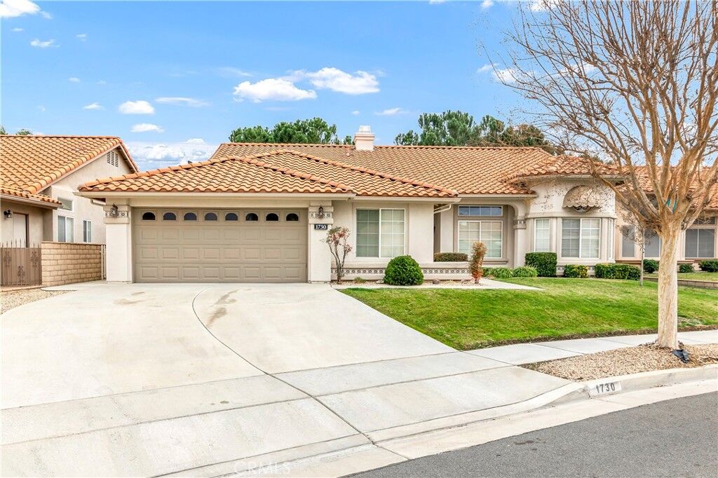 Property Photo:  1730 Almond Tree  CA 92545 