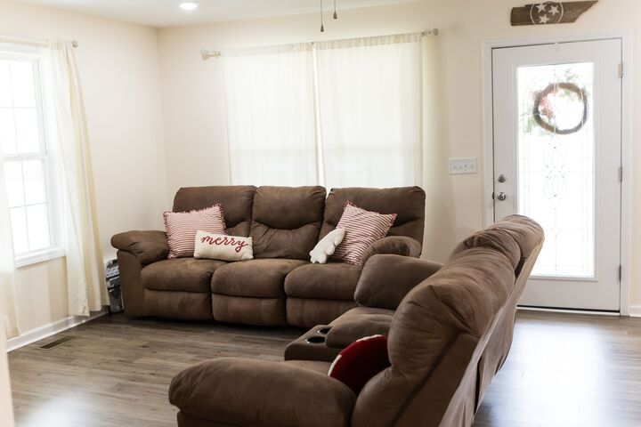 Property Photo: 658 Springwater Dr TN 38483