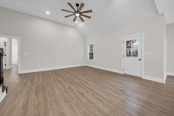 Property Photo:  158 Dogwood Dr  TN 37355 