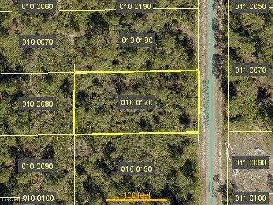 Property Photo: 1209 Acacia Avenue FL 33972