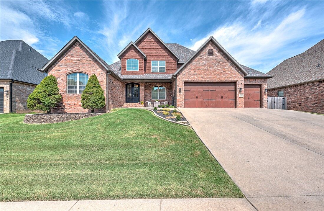 Property Photo:  4205 NE Kenton Avenue  AR 72712 