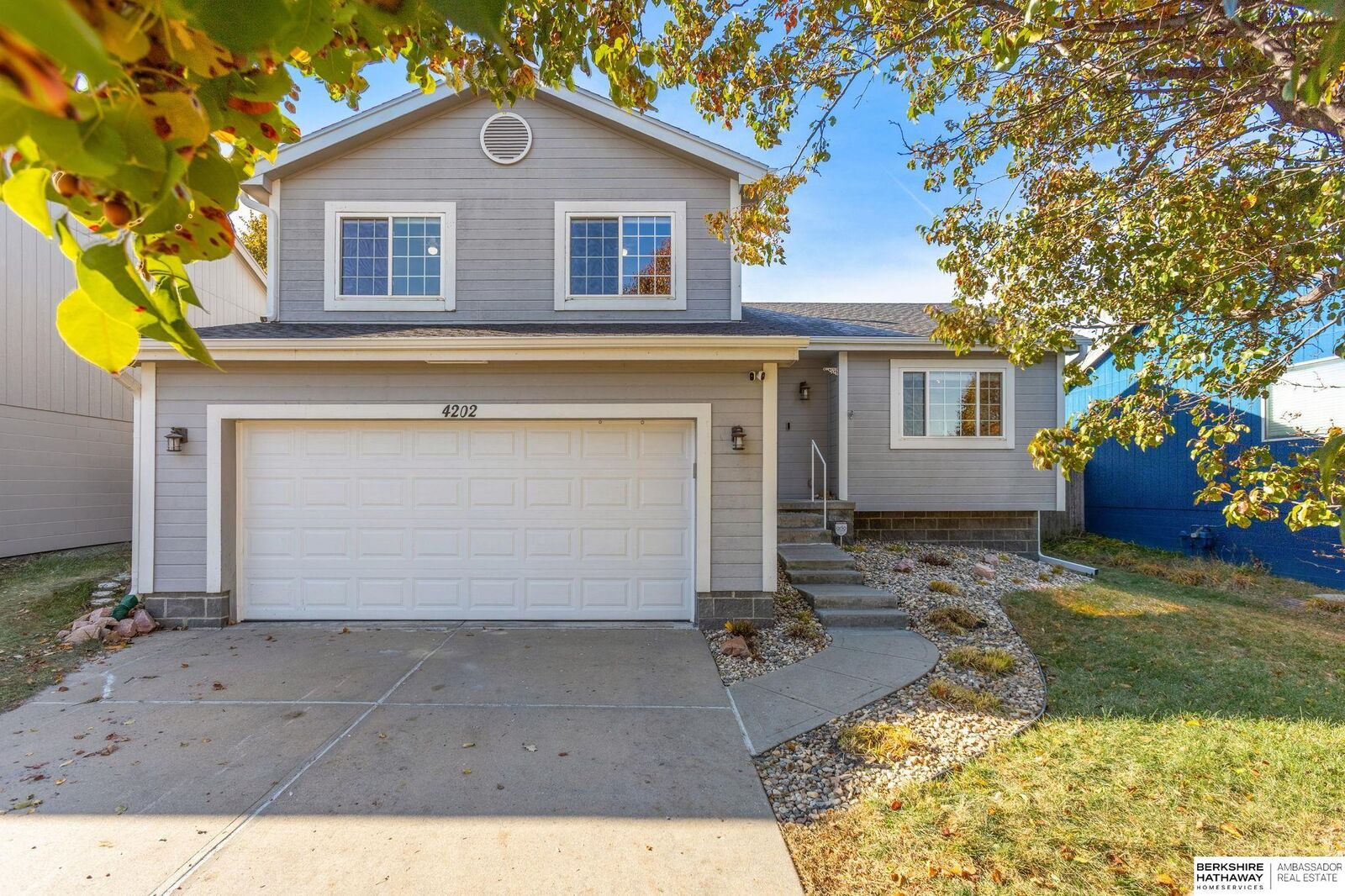 Property Photo:  4202 N 172 Street  NE 68116 