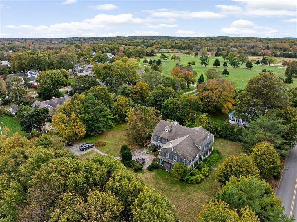 Property Photo: 10 Baileys Cswy MA 02060