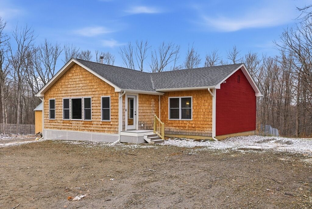 Property Photo: 689 Skyline Trl MA 01011