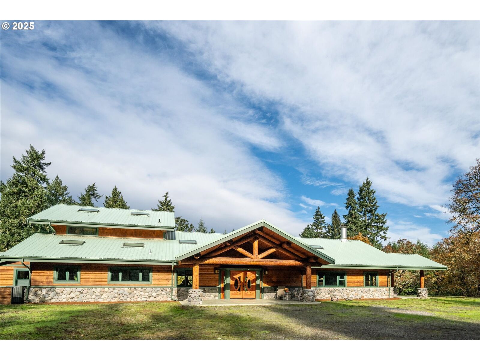 Property Photo:  85179 Forest Hill Ln  OR 97405 