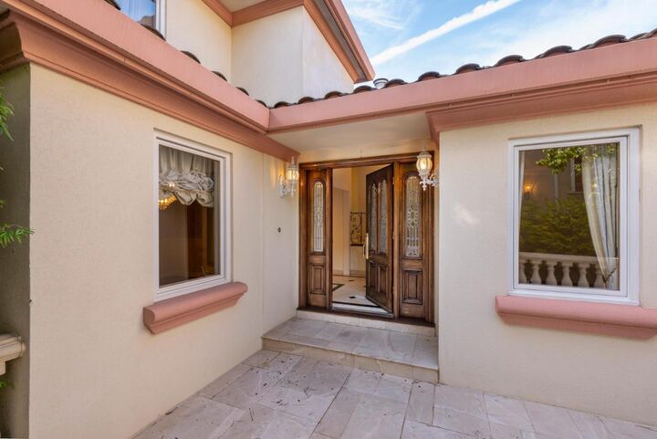 Property Photo: 321 Ashton Avenue CA 94030