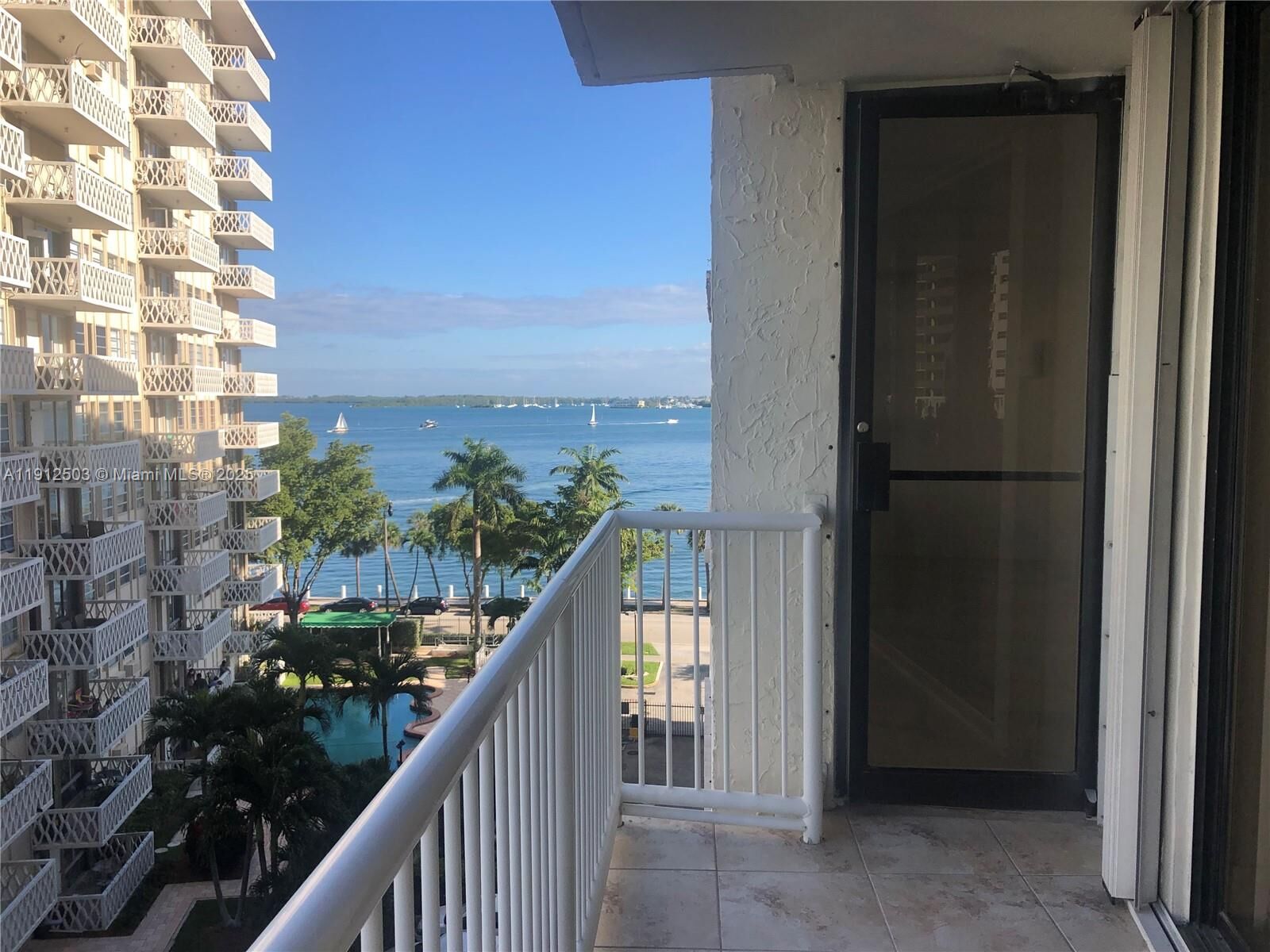 Property Photo:  1440 Brickell Bay Dr 709  FL 33131 