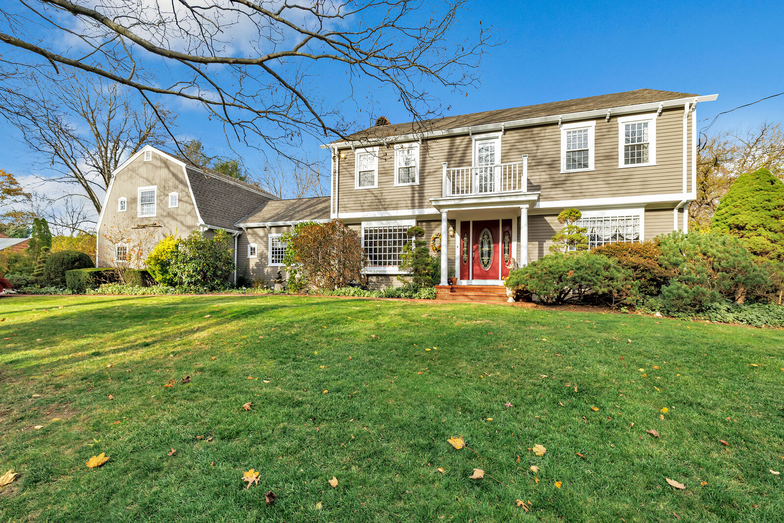 Property Photo: 160 Old Coach Lane CT 06614