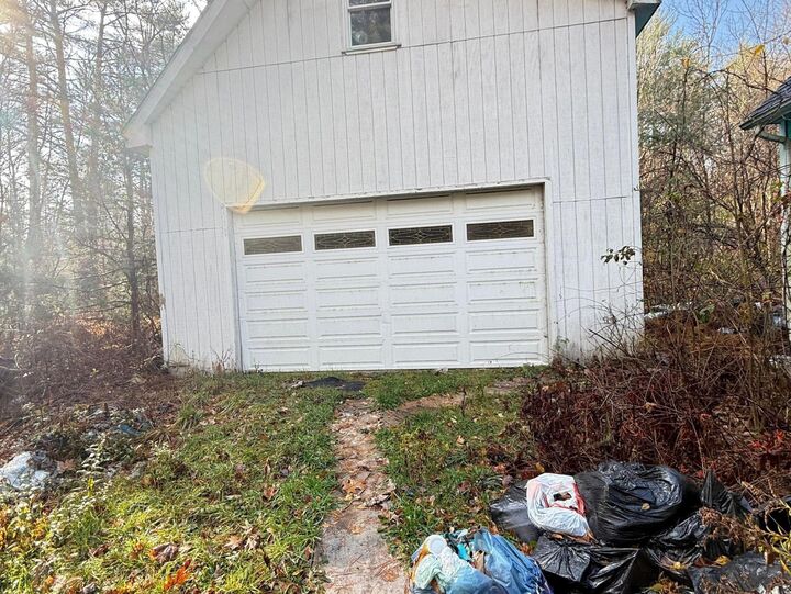 Property Photo:  41 Delphi Road  CT 06076 