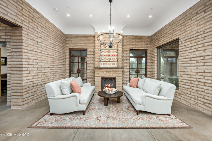 Property Photo:  14731 N Strong Stone Drive  AZ 85755 