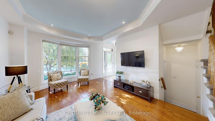 Property Photo: 2244 Norfolk Drive ON L6H 6H4