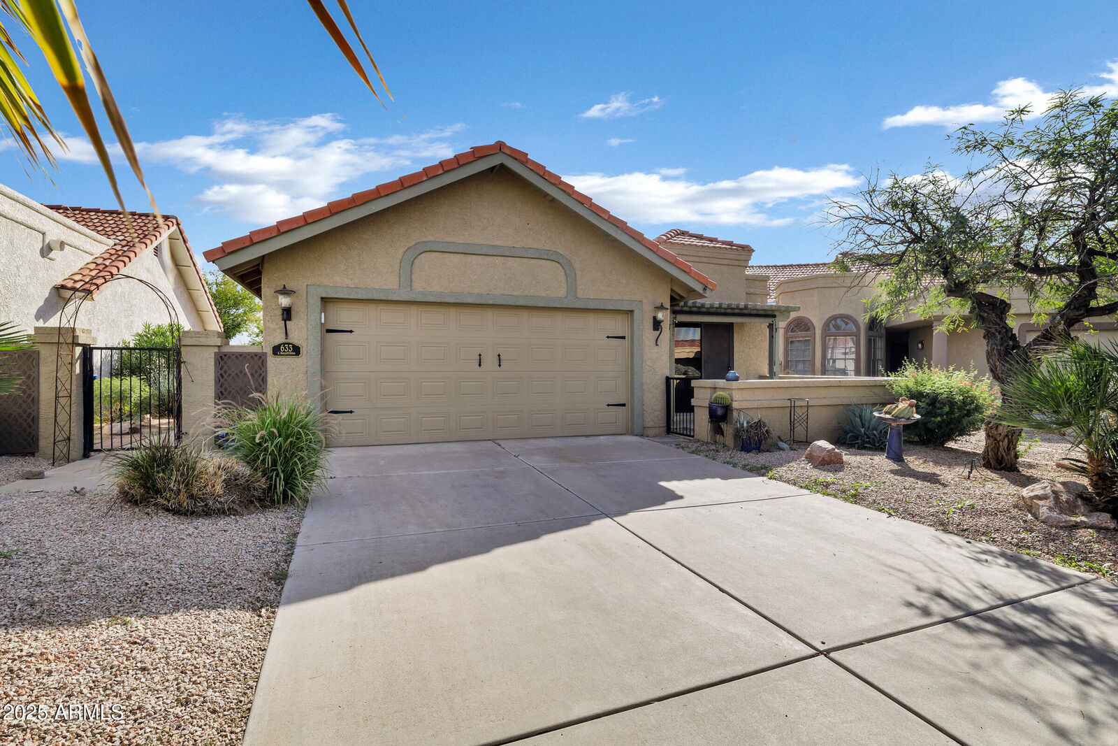 Property Photo:  633 S Danyell Drive  AZ 85225 