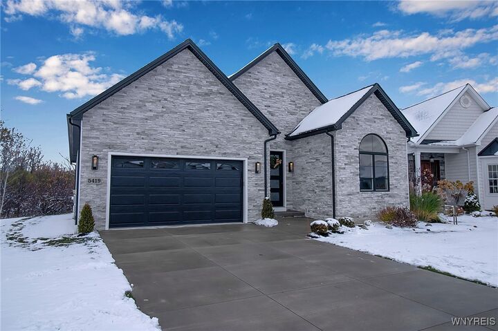 Property Photo:  5419 Alderbrook Lane  NY 14031 