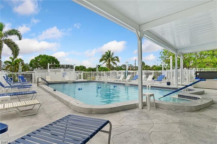 Property Photo:  932 Palm Dr 274  FL 34114 