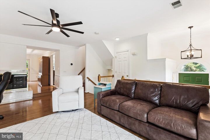 Property Photo: 4720 Minor Circle VA 22312