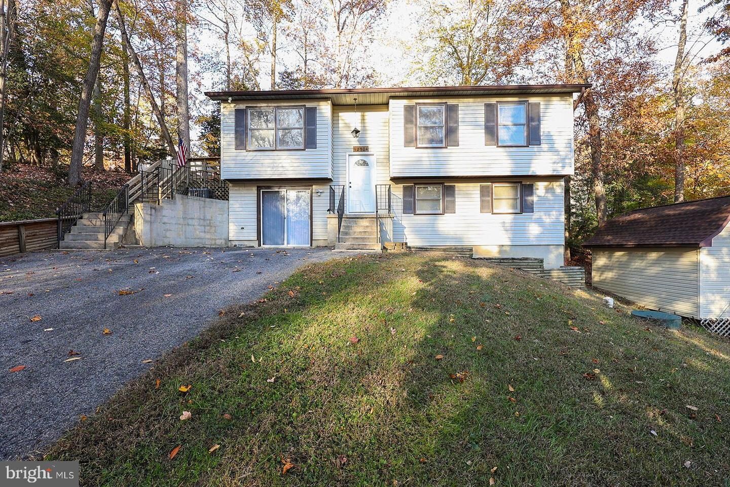 Property Photo: 12504 Algonquin Trail MD 20657