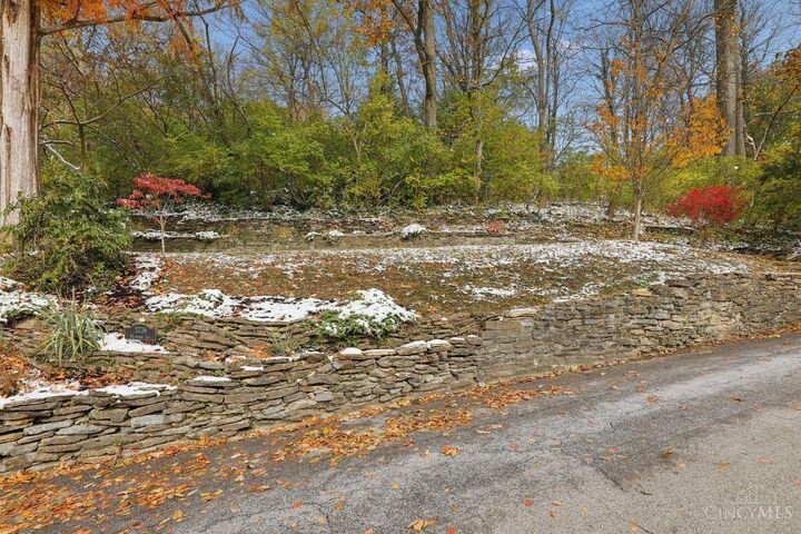 Property Photo: 3736 Dogwood Lane OH 45213