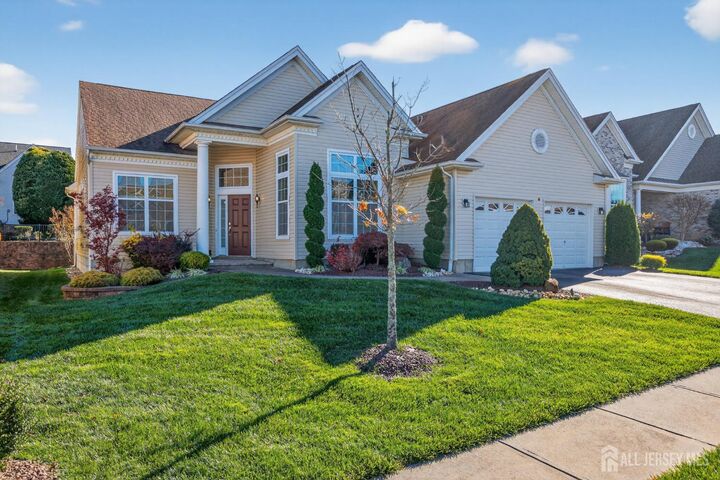 24 Fisher Island Court  Monroe NJ 08831 photo