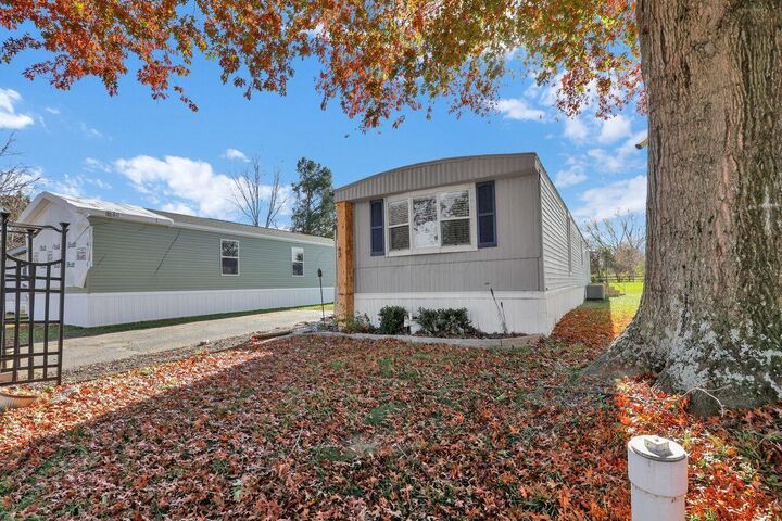 Property Photo:  42 Deerpath Road  OH 45601 