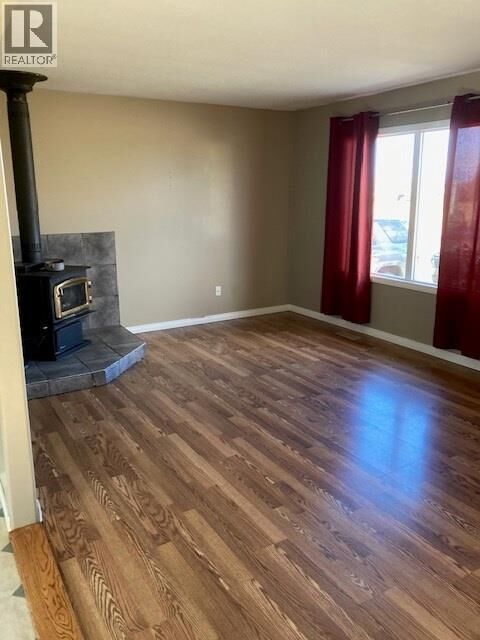 Property Photo:  1409 115 Avenue  BC V1G 3C4 