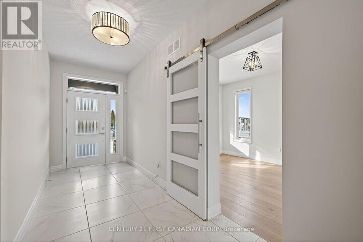 Property Photo: 1110 Riverbend Road ON N6K 0J1