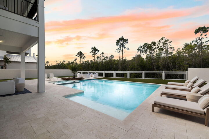 Property Photo: 11 Sundew Place FL 32461